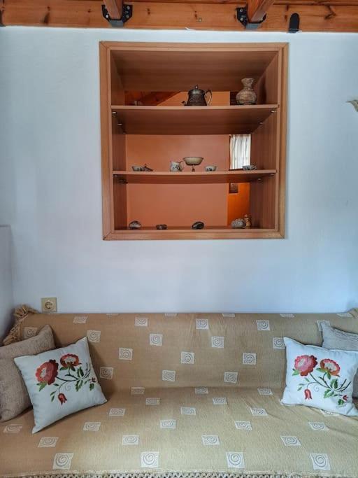 Panthea Cottage 斯塔夫鲁波利 外观 照片