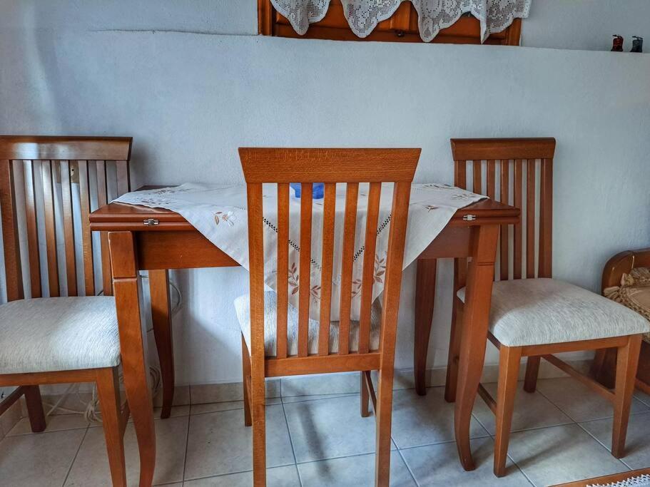 Panthea Cottage 斯塔夫鲁波利 外观 照片