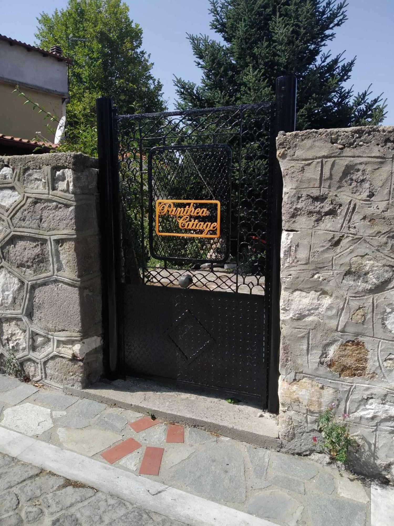 Panthea Cottage 斯塔夫鲁波利 外观 照片